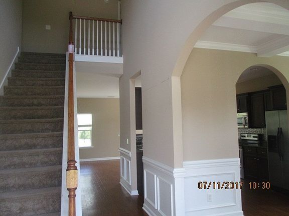 2nd image of 528 Murray Crossing Blvd NE