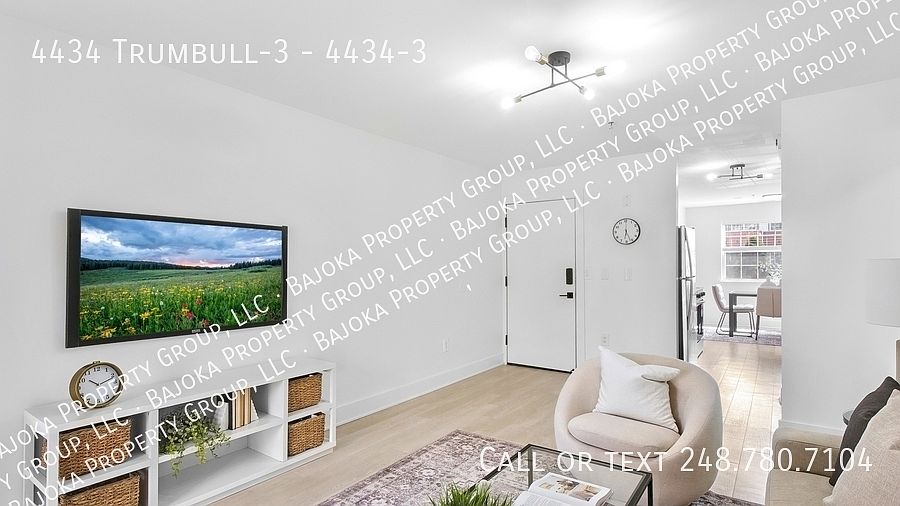 1st image of 4434 Trumbull 3 #4434-3