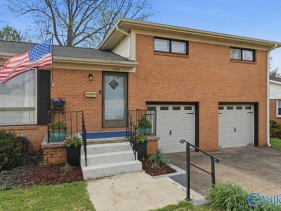 5th image of 2408 Andrew Jackson Way NE