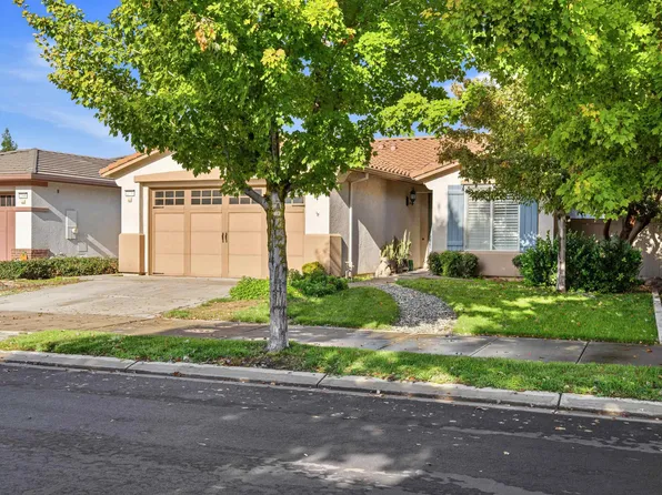 2336 Shadow Berry Dr, Manteca, CA 95336