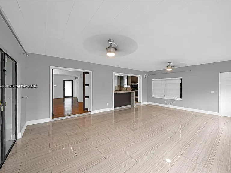 3261 SW 20th St — Photo 27