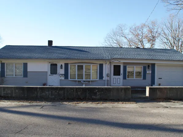 78 Edgewater Dr #3, Blackstone, MA 01504