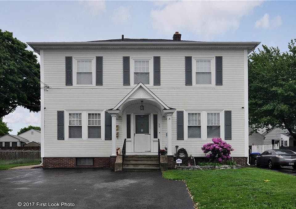 1st image of 36 Nellie St