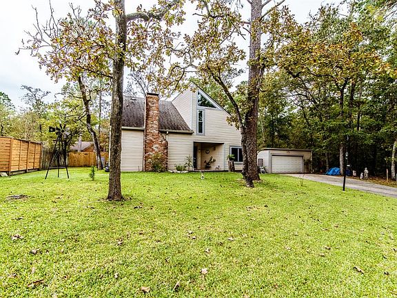 4th image of 26609 Edgewood Ct