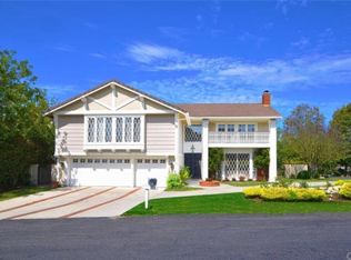 2 Covered Wagon Ln, Rolling Hills, CA 90274