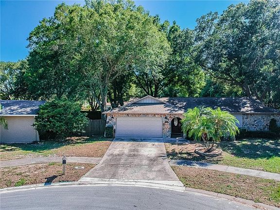 3rd image of 112 Hillcrest Dr