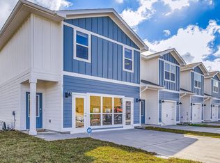 26 Hatten Ct, Mary Esther, FL 32569