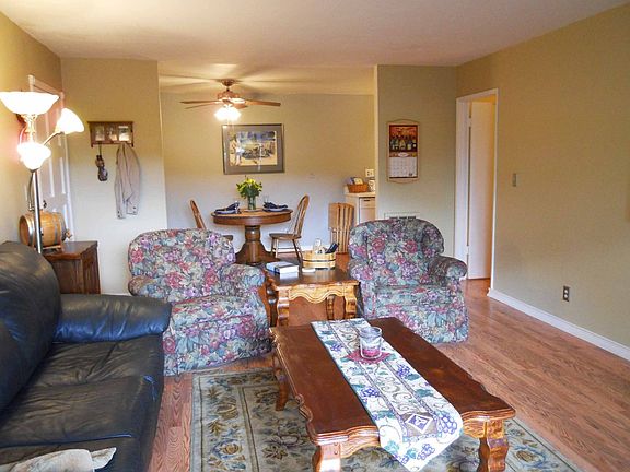 2nd image of 5510 Armitos Ave APT 25