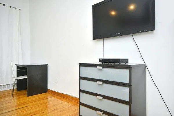 Rented by Big Apple Living | media 35