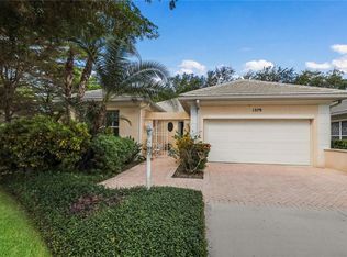 1379 Tearose Pl, Sarasota, FL 34239