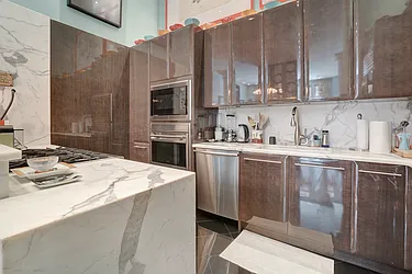 Rented by Bond New York