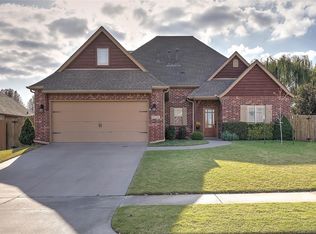 3328 S 207 East Ave, Broken Arrow, OK 74014