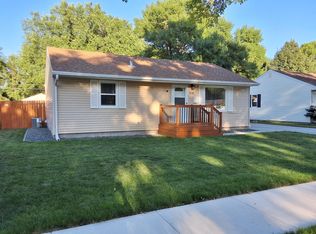 918 21st St S, Fargo, ND 58103