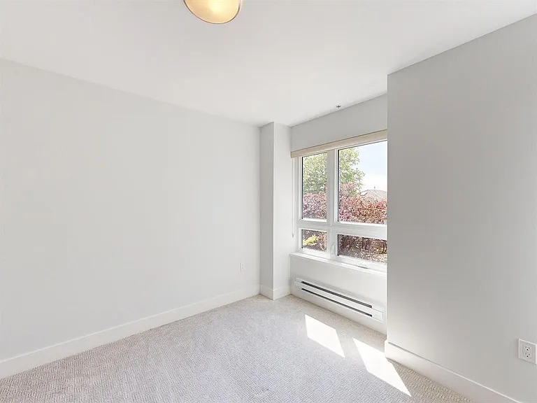 2731 Duke St — Photo 13