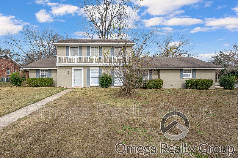 1st image of 2325 Wentworth Dr