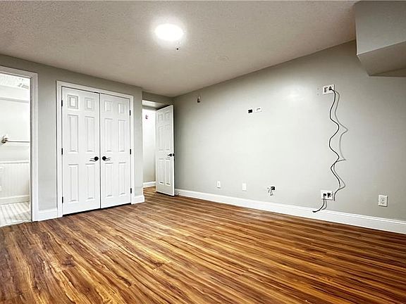 5th image of 31 Devereux St APT 103