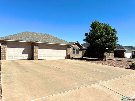 2nd image of 2316 Flagstone Dr