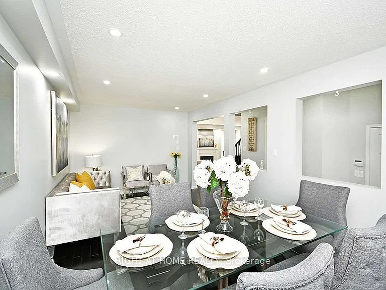 33 Schooner Dr #UPPER — Photo 7