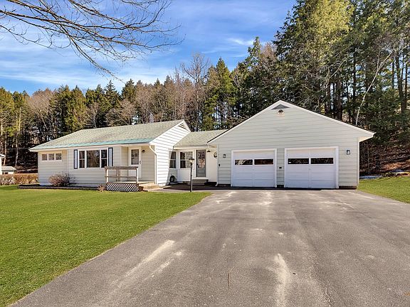 3rd image of 118 Hillside Road