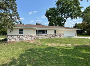 14180 W Howard Ave, New Berlin, WI 53151