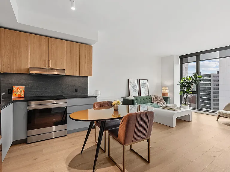 55 Willoughby St #22C — Photo 13