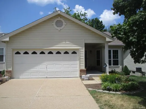 10924 Concord Circle Dr, Saint Louis, MO 63123