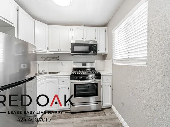 1036 Normandie Ave, Los Angeles, CA