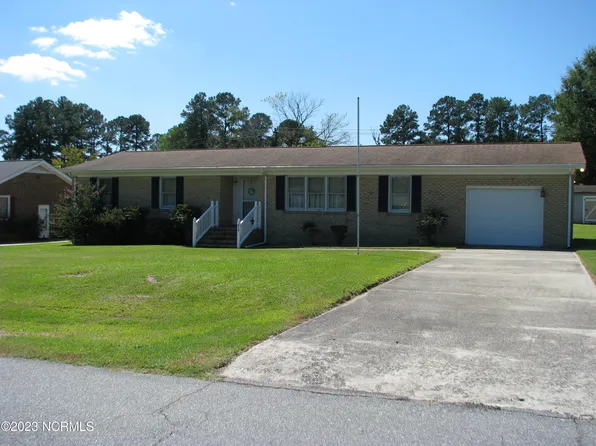 212 Gen Pettigrew Drive, Plymouth, NC 27962