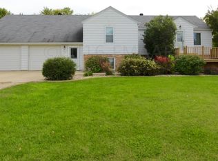 7810 Brink Dr, Horace, ND 58047