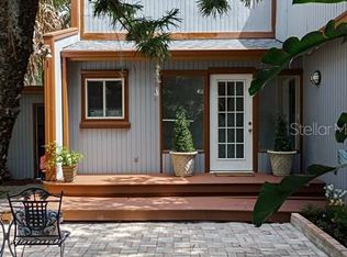 2733 Robinson Ave, Sarasota, FL 34232