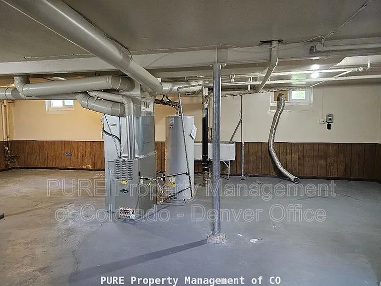772 N Forest St — Photo 13