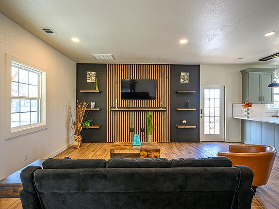 5th image of 372 County Line Rd