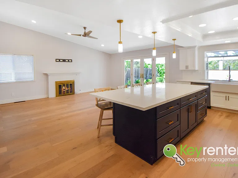 116 Corral Cir — Photo 10