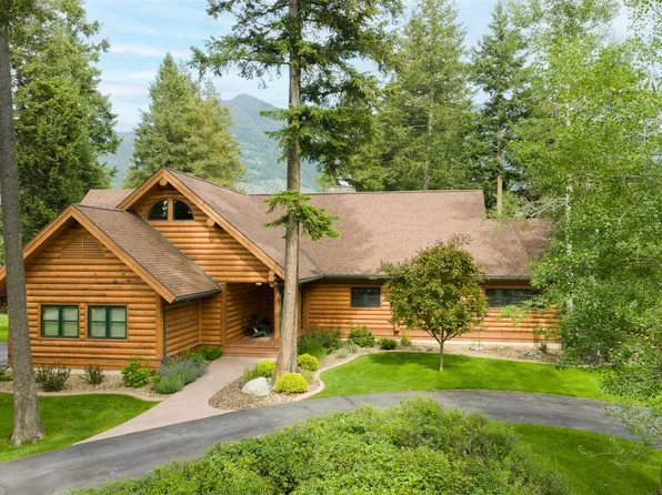 20 Wood Ridge Dr, Columbia Falls, MT 59912