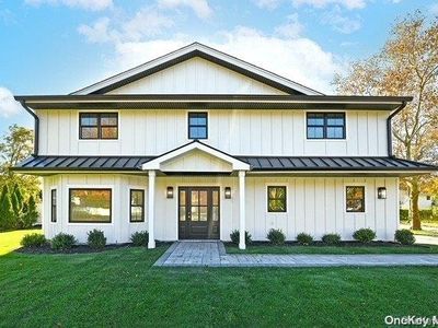 2 Karin Court, East Northport, NY, 11731