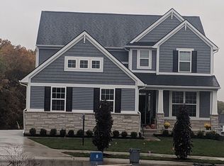 2300 Trillium Hills Dr, Commerce Township, MI 48382