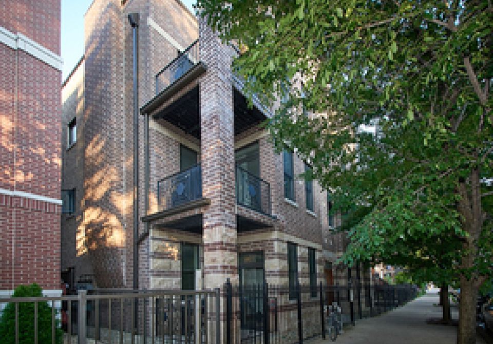 1st image of 3917-3919 N Kedzie Ave #3919-1N