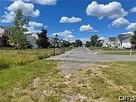5th image of Peregrin Ln Lot 6