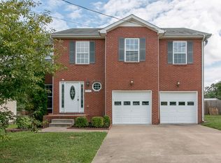3391 Queensbury Rd, Clarksville, TN 37042