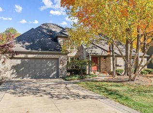 6021 Woodbrook Ct, Lewis Center, OH 43035