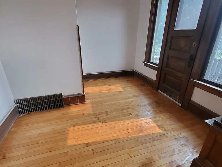 2159-2161 N 47th St. (Duplex) — Photo 3