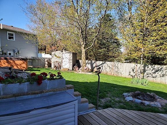 3rd image of 524 River Bluff Dr