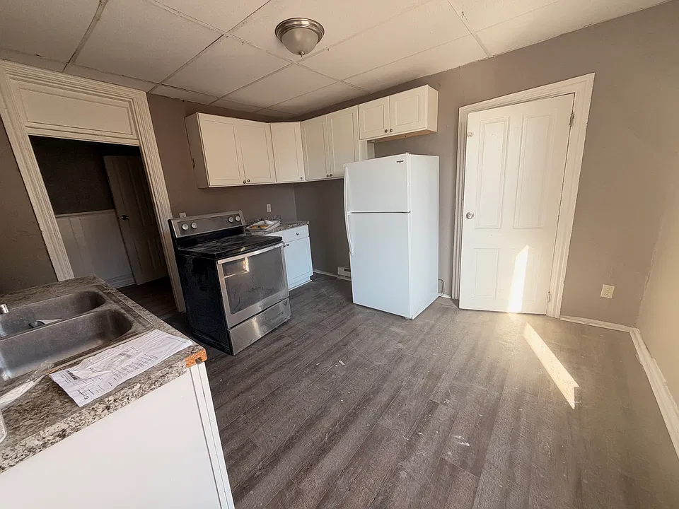 36 S 13th St #2