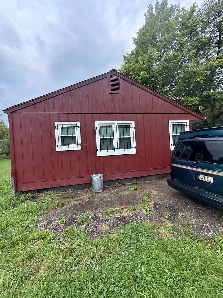 2 bed, 768 sqft, $925 — Photo 2