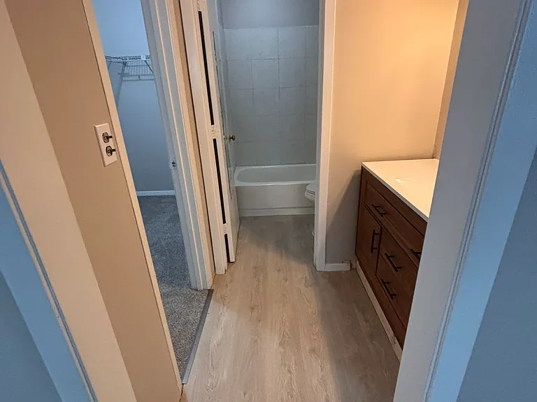 5552 Mountain Springs Cir — Photo 28