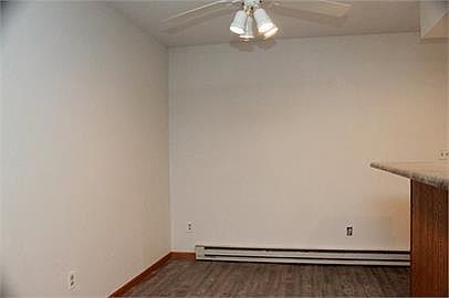 3rd image of 340 Elm St W #10804414