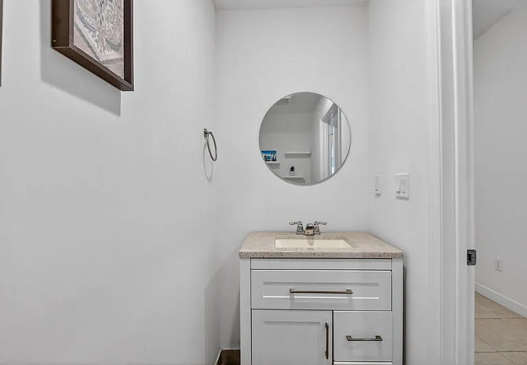 6933 N Harbours Edge Ave — Photo 7