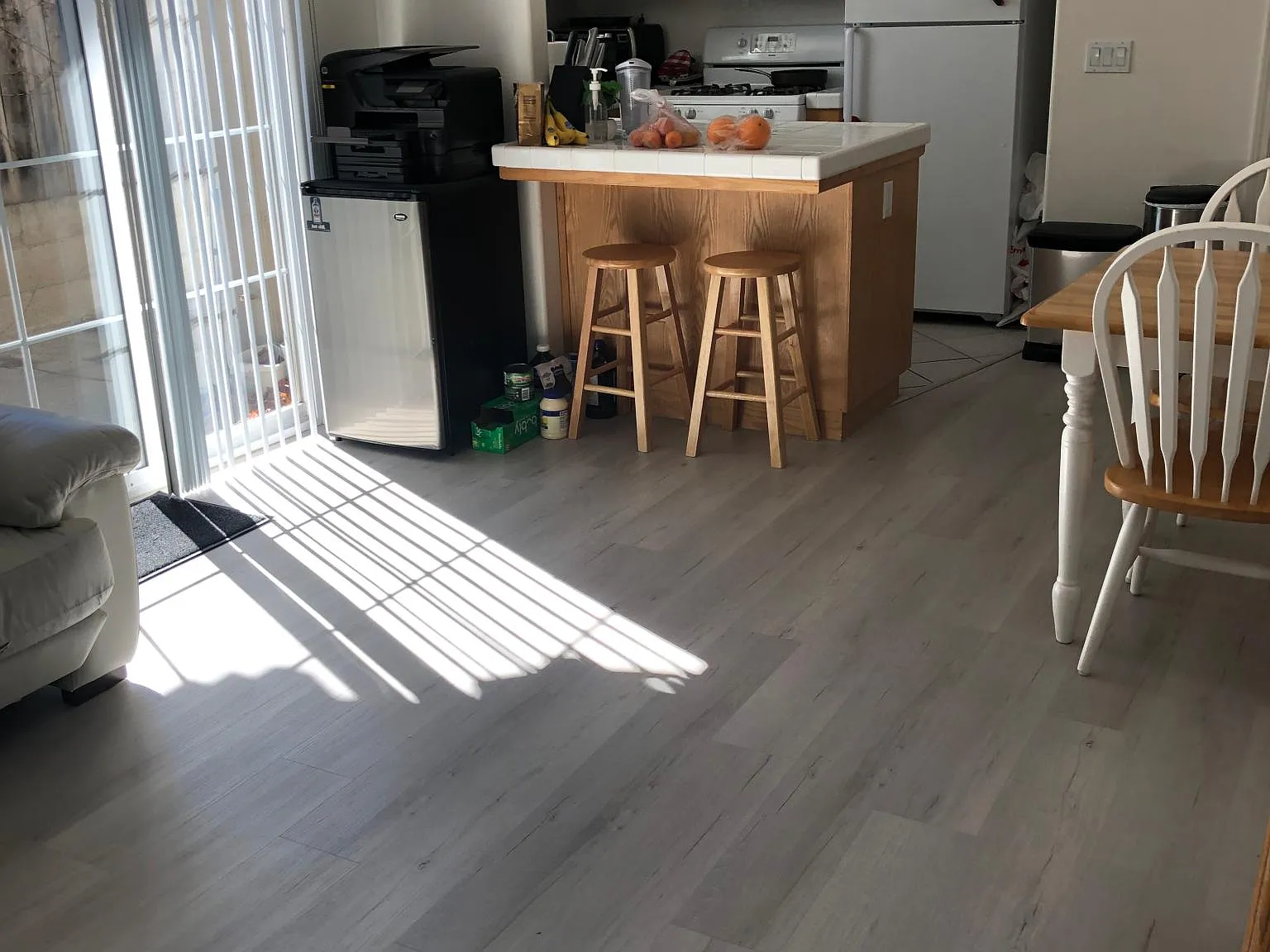 3 bed, 2.5 bath, 1258 sqft, $3,800 — Photo 3