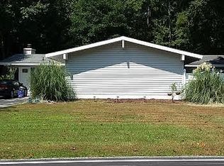 23 Pasture Rd, Poquoson, VA 23662