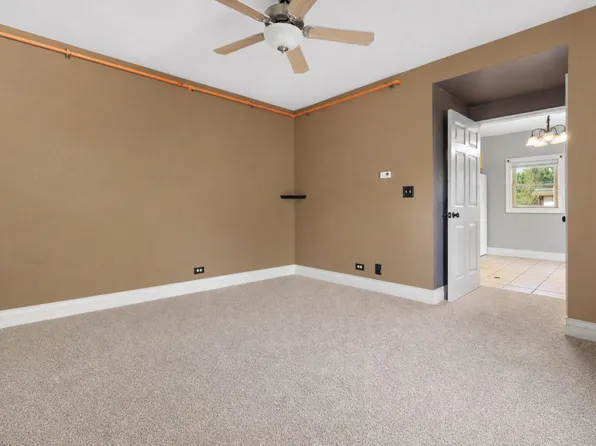 170 S Jackson St #250, Janesville, WI 53548